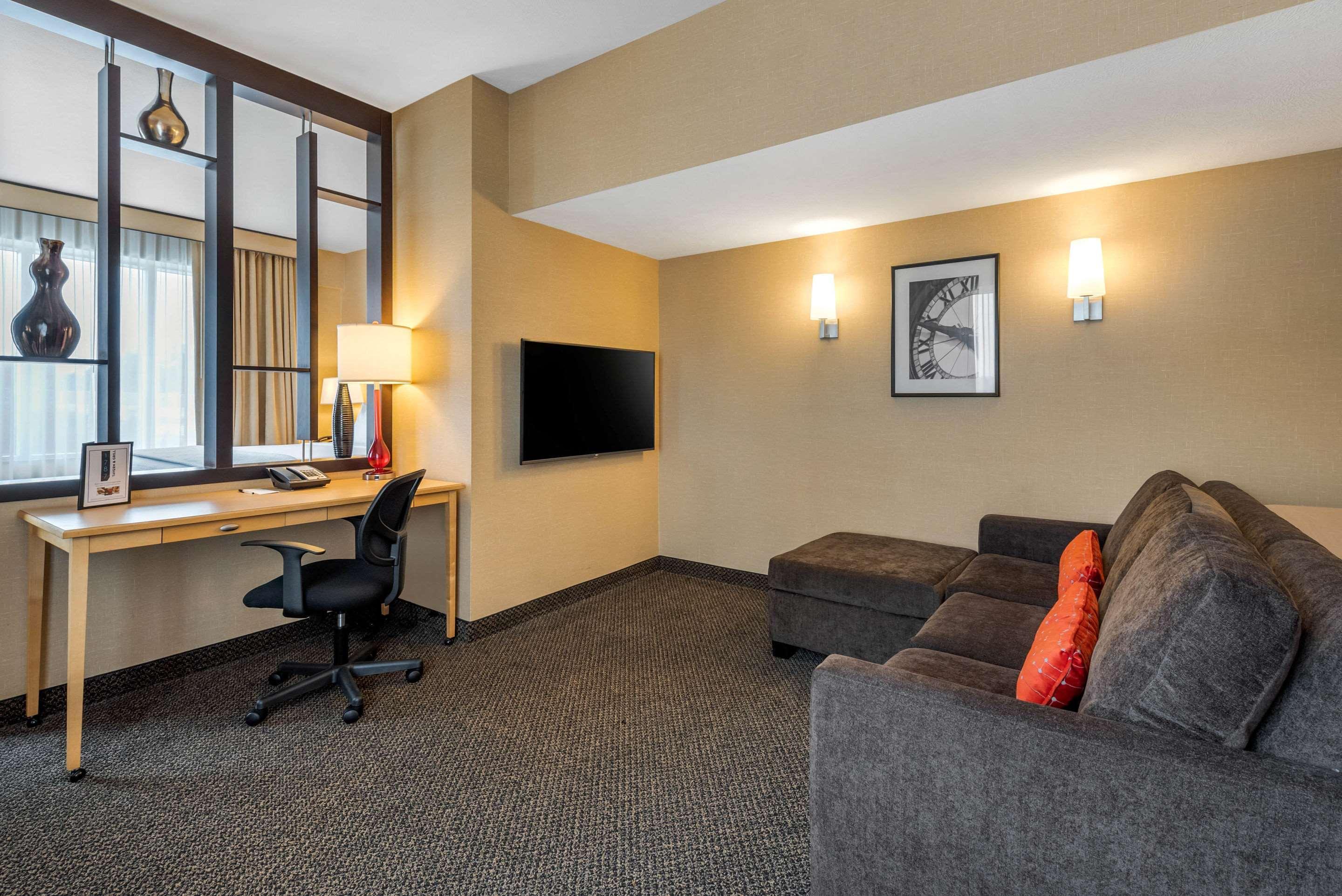 Cambria Hotel Akron - Canton Airport Uniontown Eksteriør billede