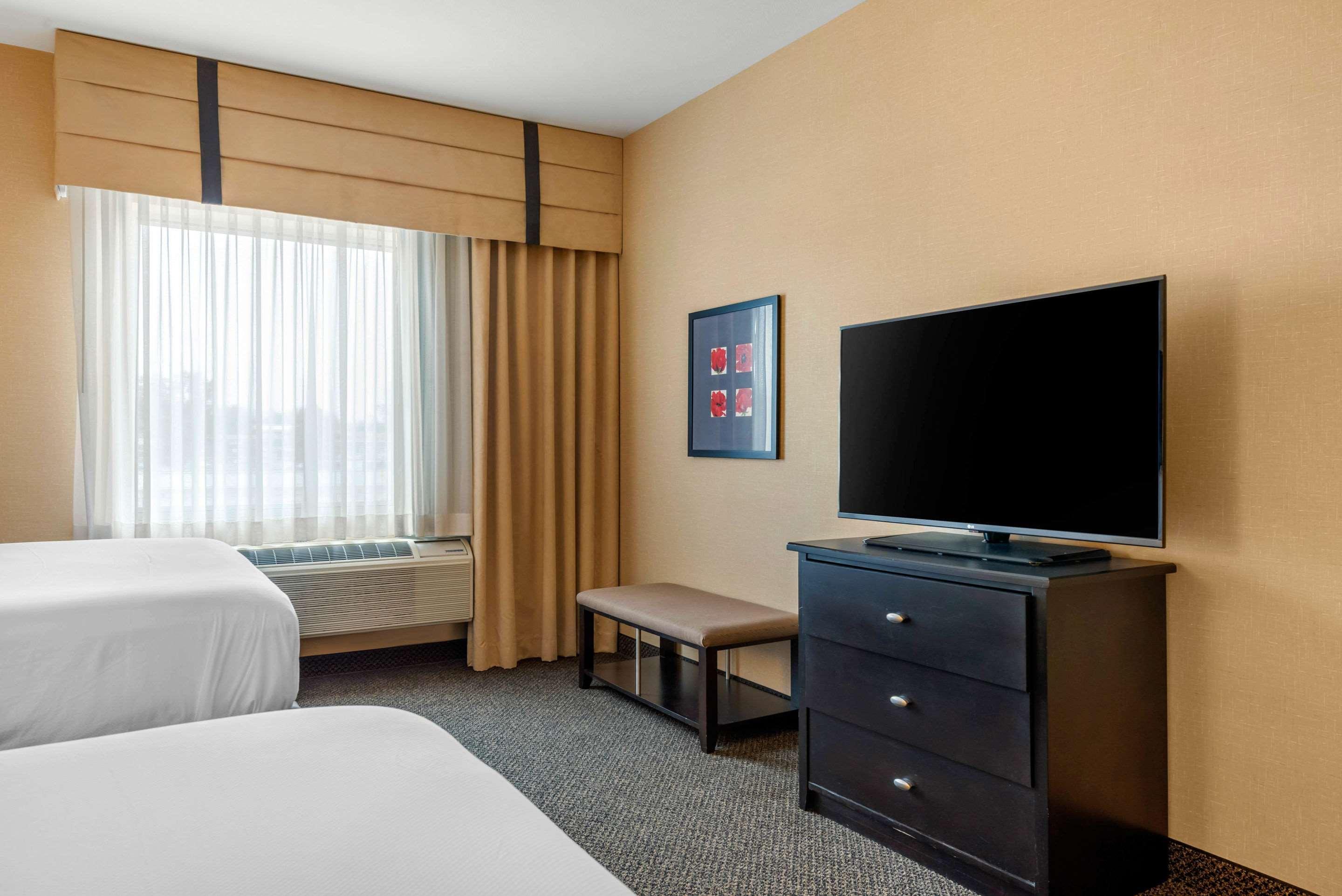 Cambria Hotel Akron - Canton Airport Uniontown Eksteriør billede