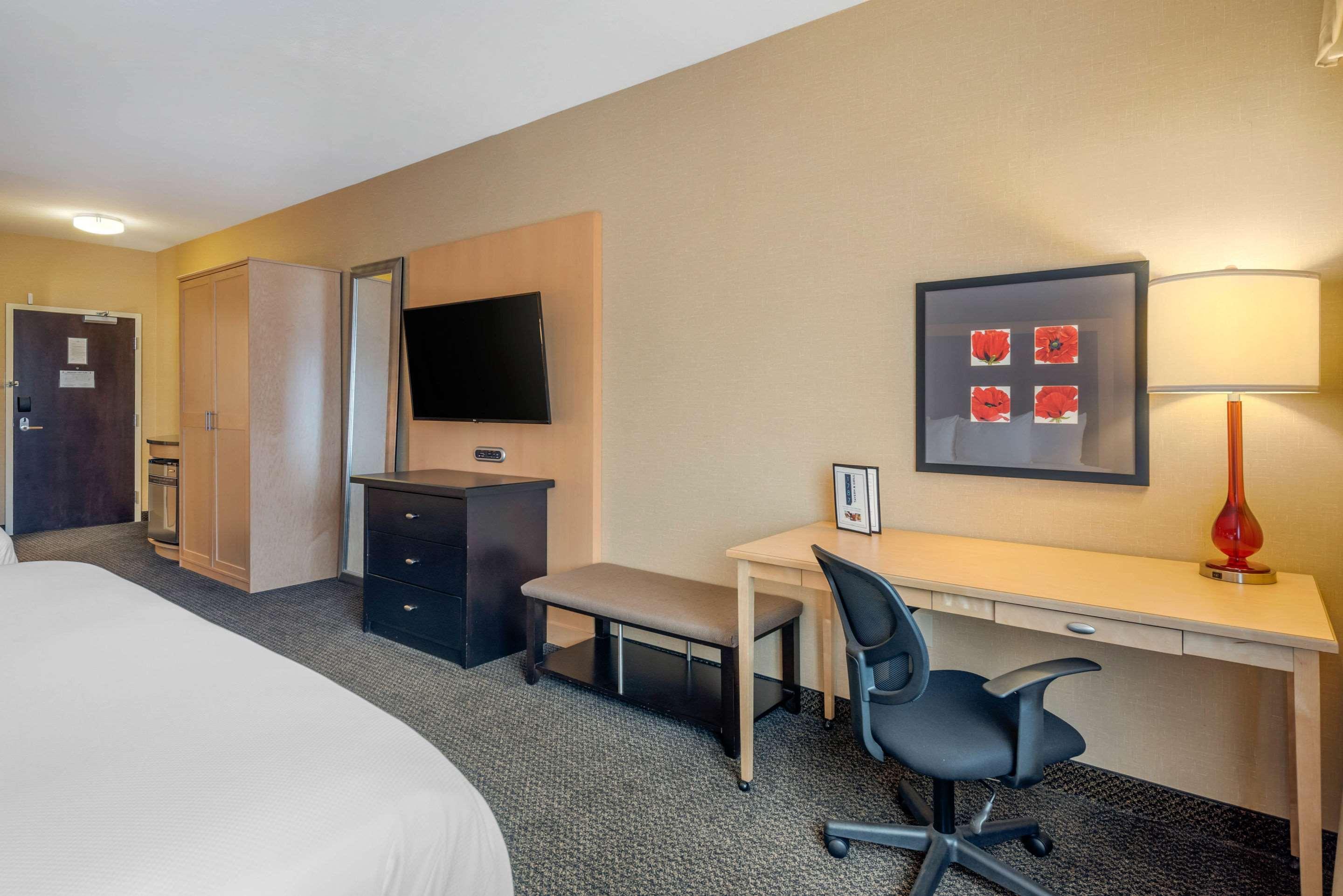 Cambria Hotel Akron - Canton Airport Uniontown Eksteriør billede