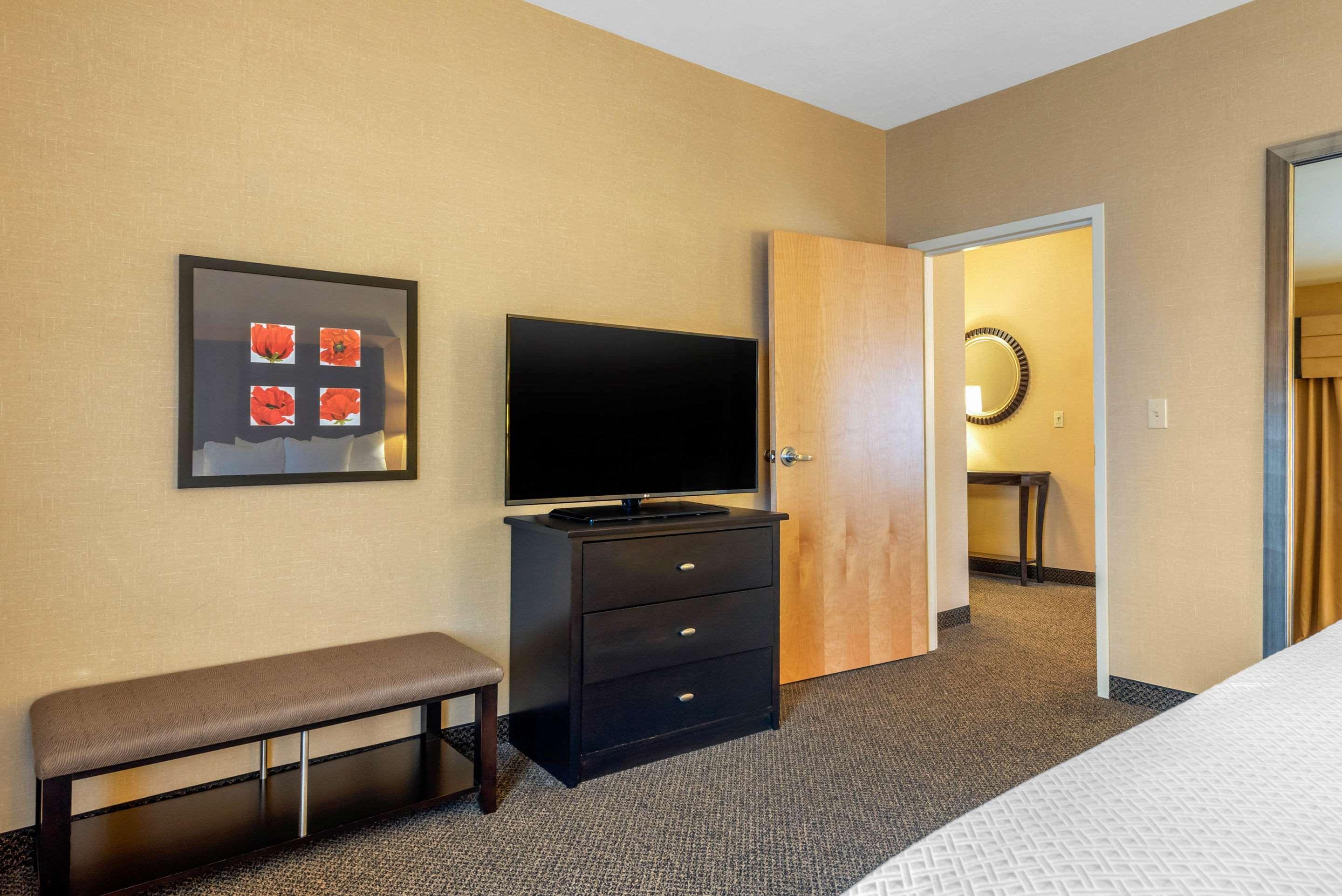 Cambria Hotel Akron - Canton Airport Uniontown Eksteriør billede