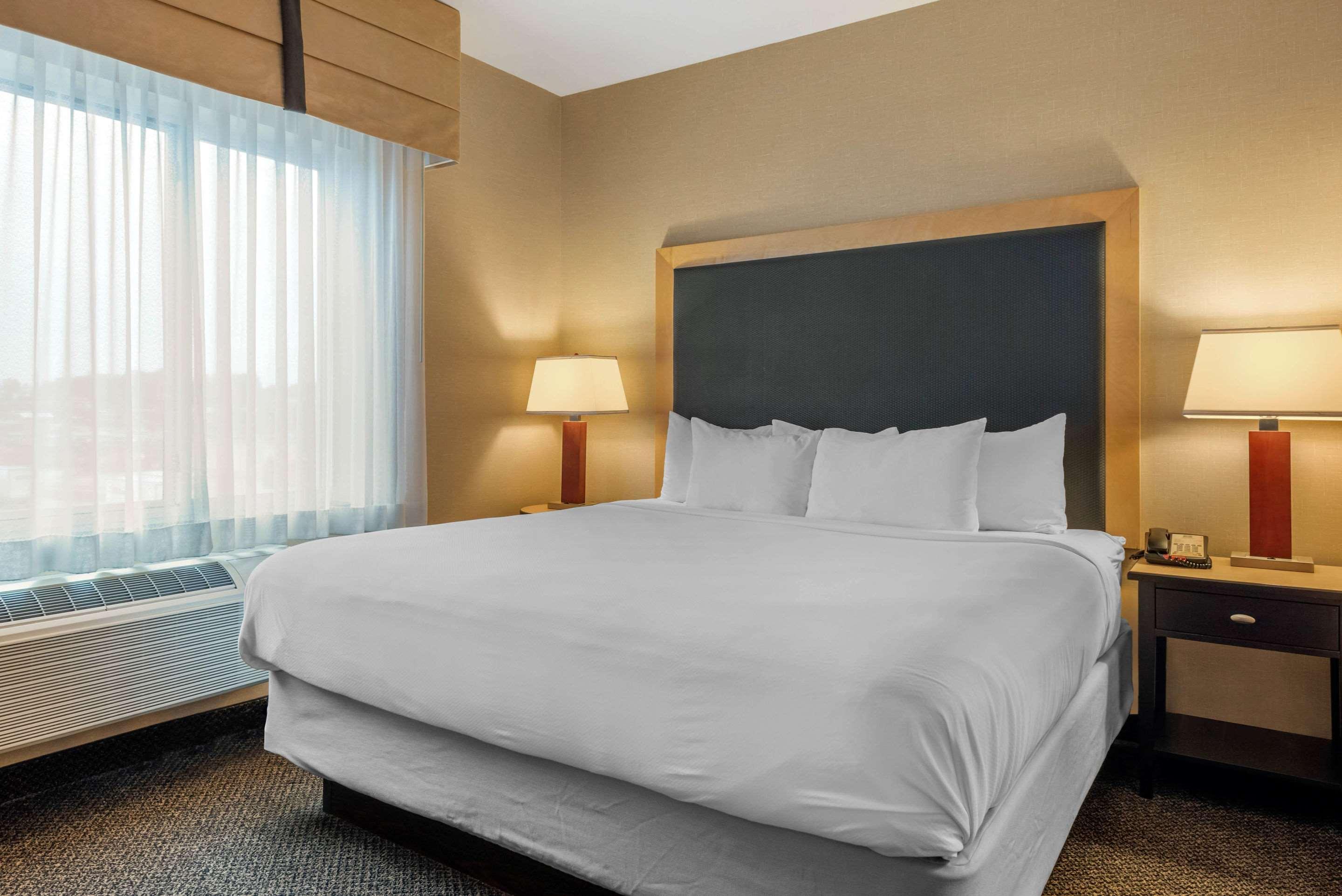 Cambria Hotel Akron - Canton Airport Uniontown Eksteriør billede
