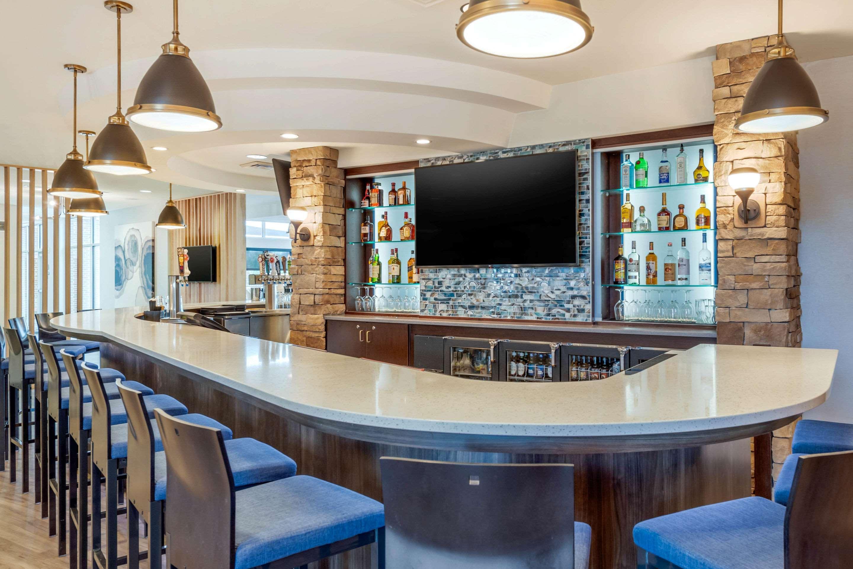 Cambria Hotel Akron - Canton Airport Uniontown Eksteriør billede