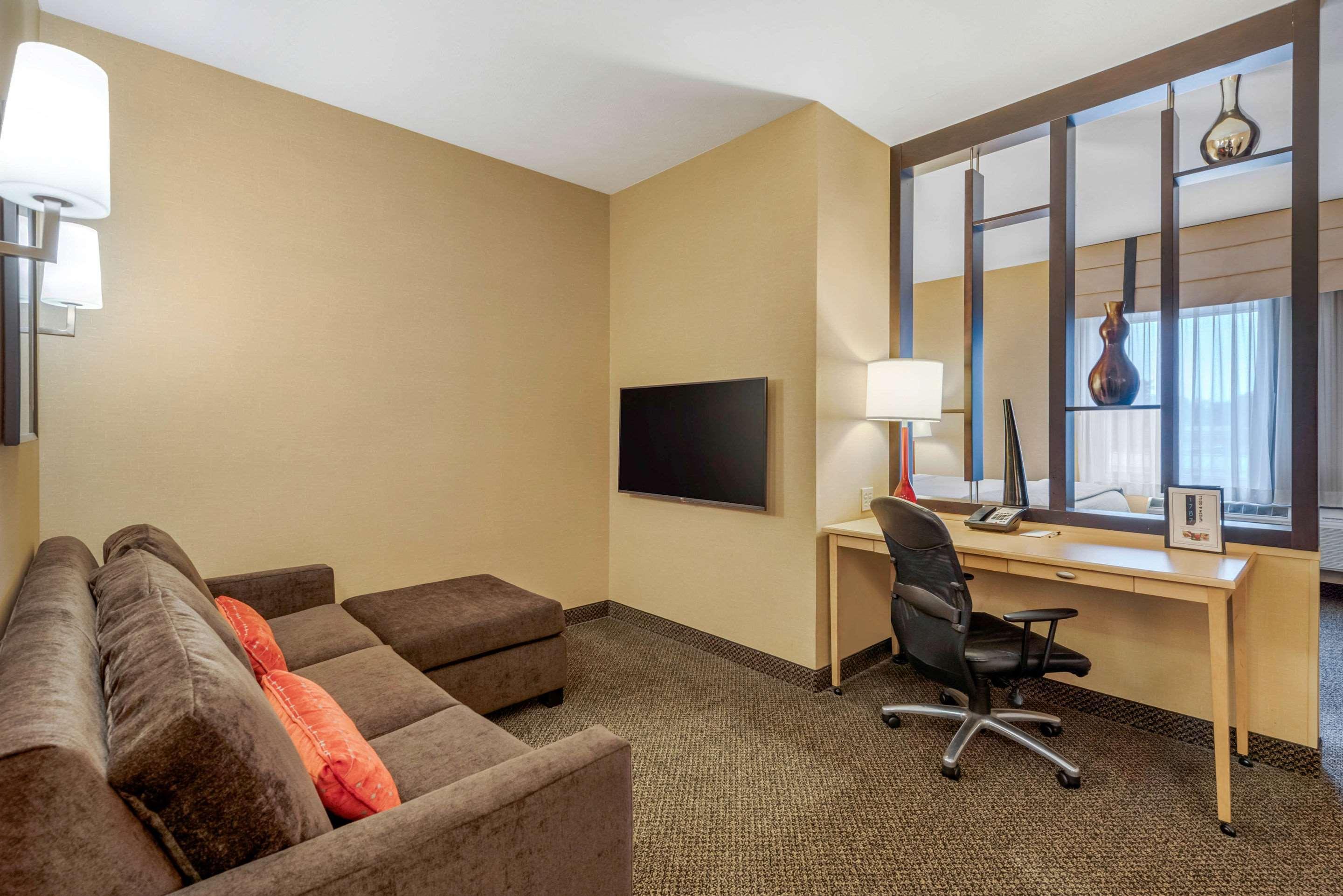 Cambria Hotel Akron - Canton Airport Uniontown Eksteriør billede