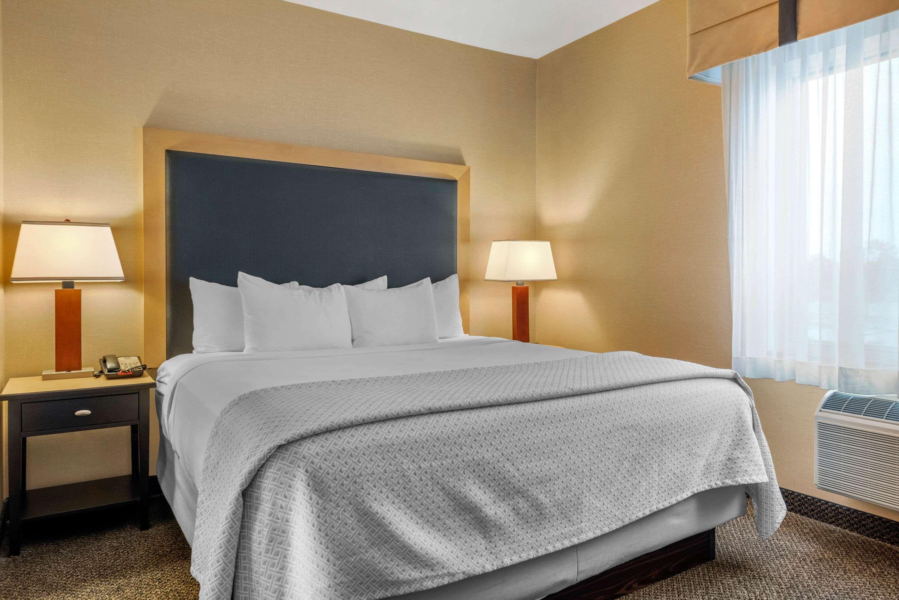 Cambria Hotel Akron - Canton Airport Uniontown Eksteriør billede
