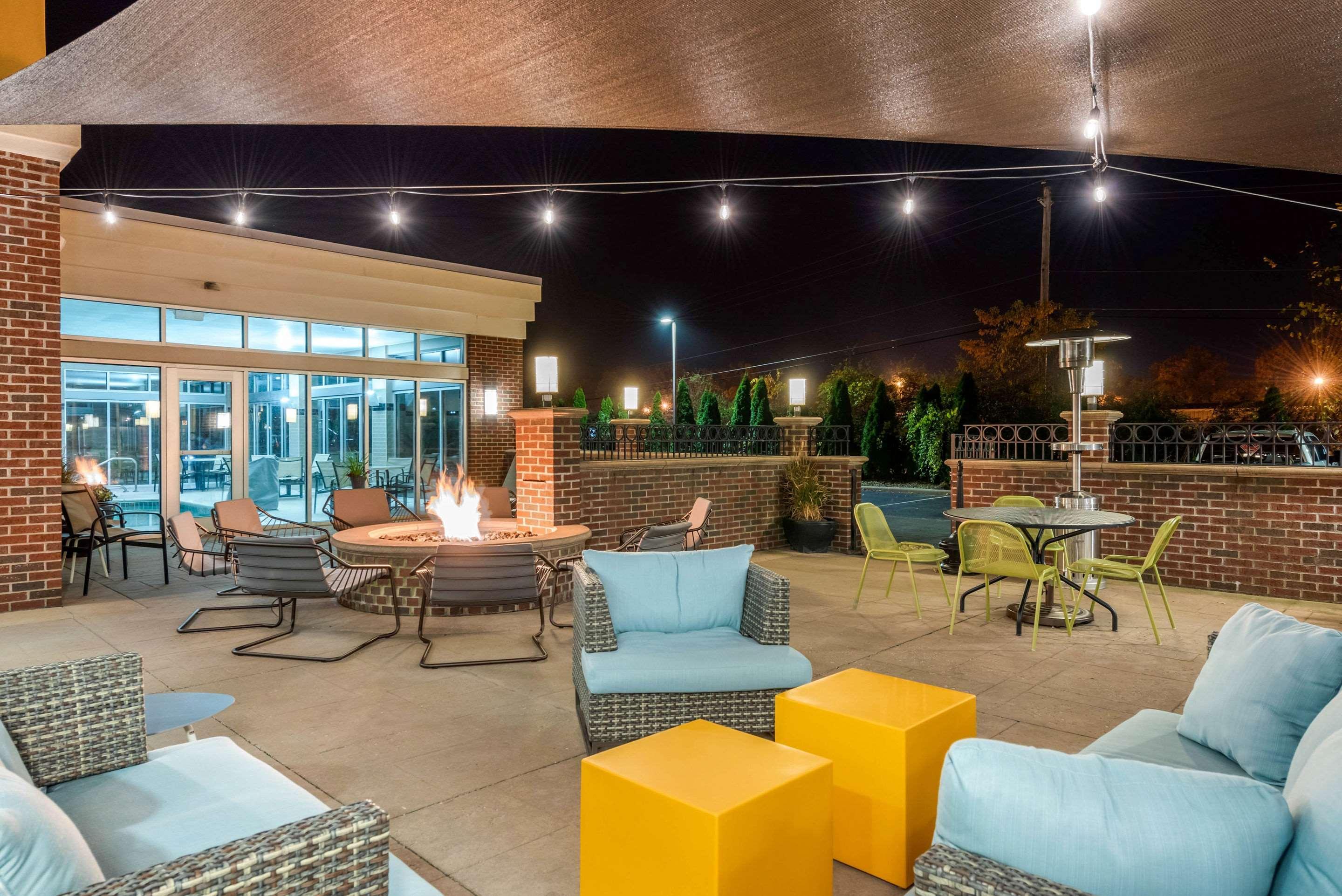 Cambria Hotel Akron - Canton Airport Uniontown Eksteriør billede